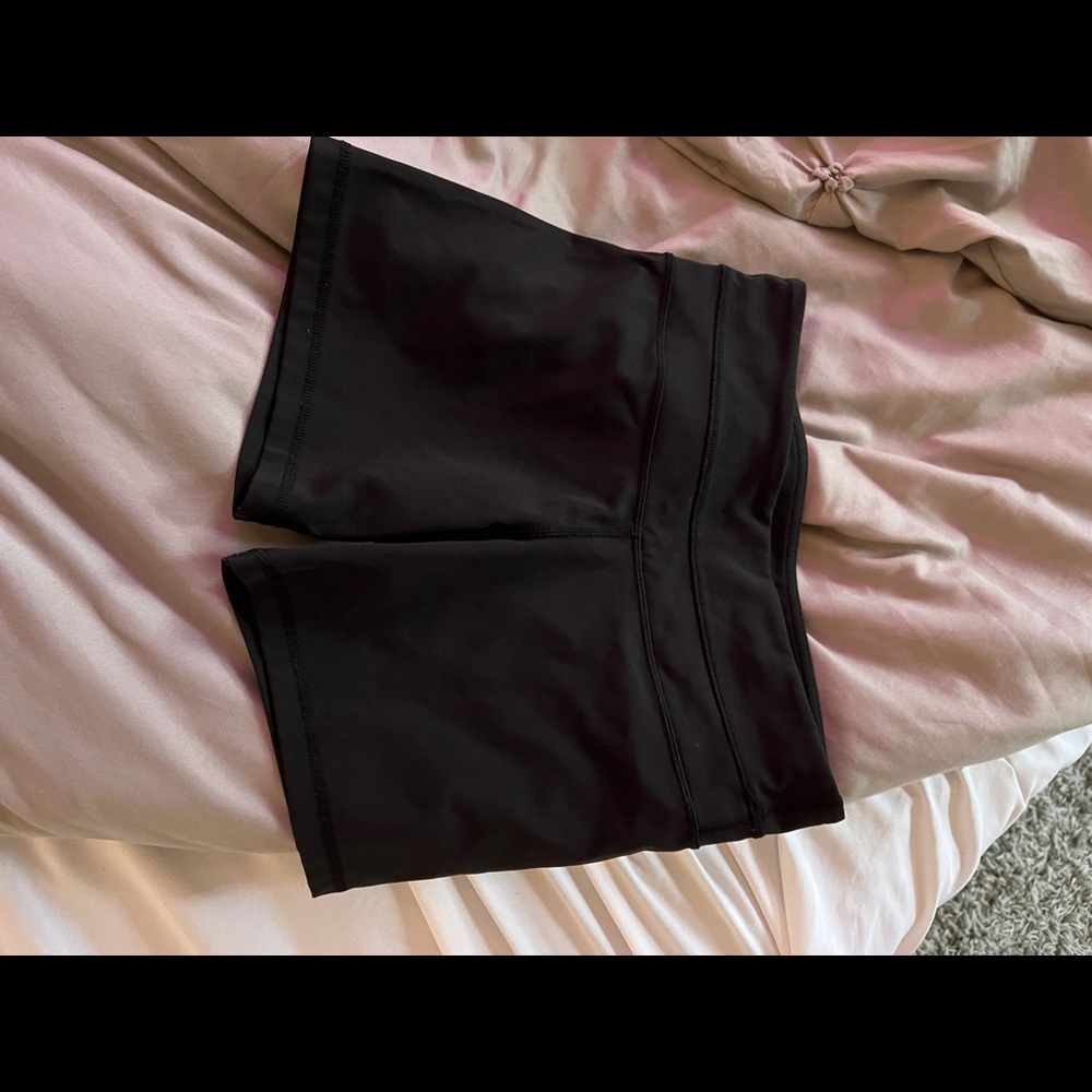 Lululemon biker shorts/spandex